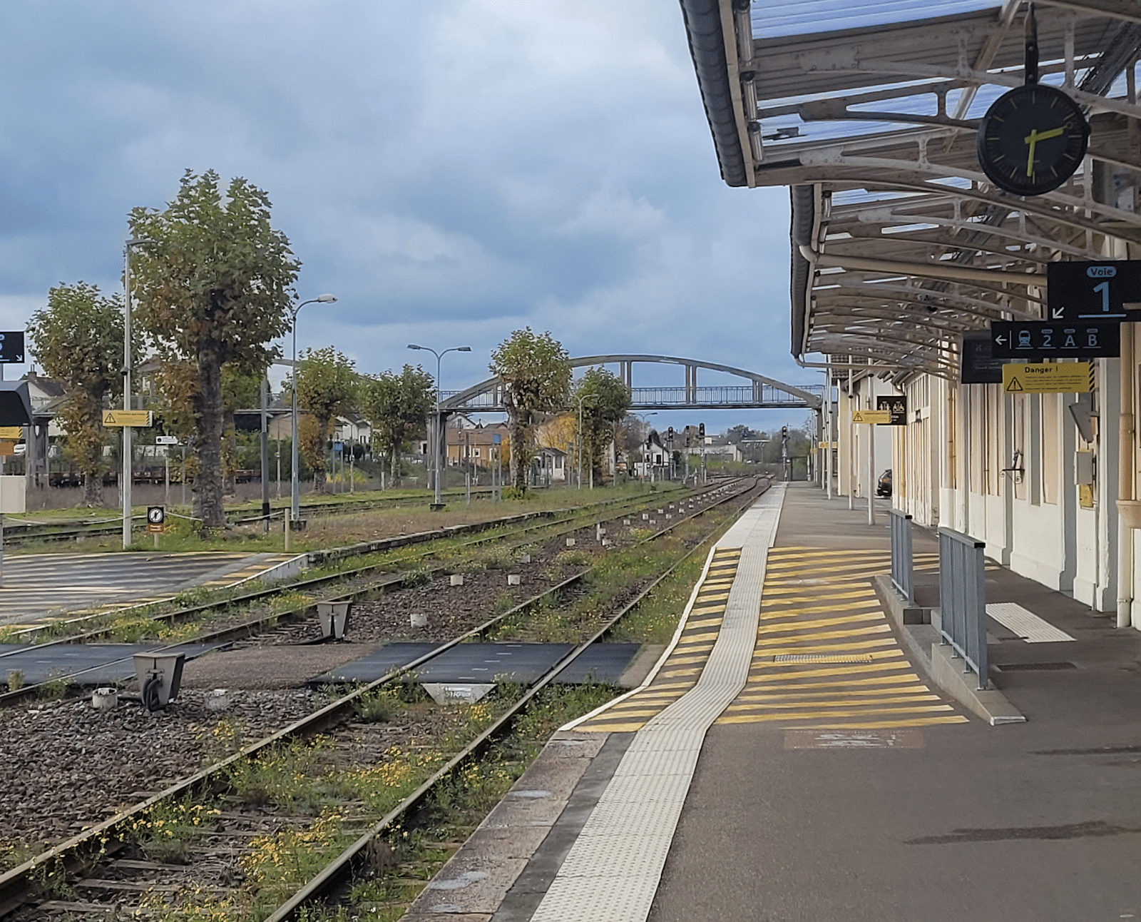 Gare Paray